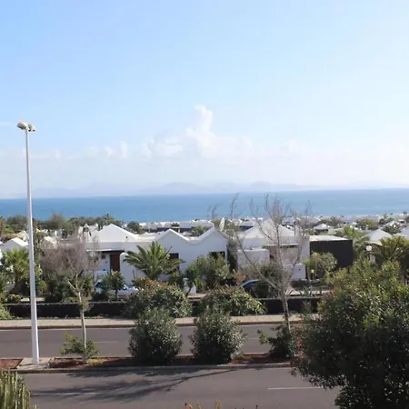 Single With Half Board, Wifi, Pool, Beach * Playa Blanca